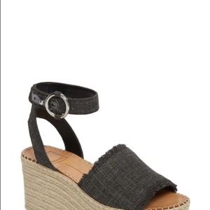 Dolce Vita Lesly wedge sandal
